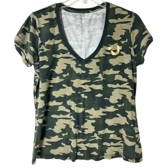 True Religion Victorious Green Camo V-Neck T-Shirt - Picture 4 of 7